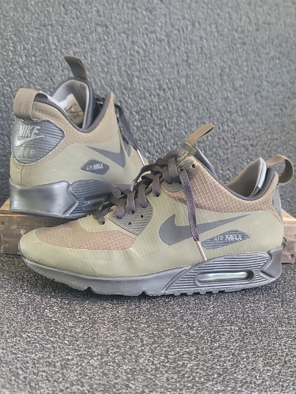 Nike Air Max 90 Mid Winter "Dark Loden" Mens 9.5 Fast Shipper